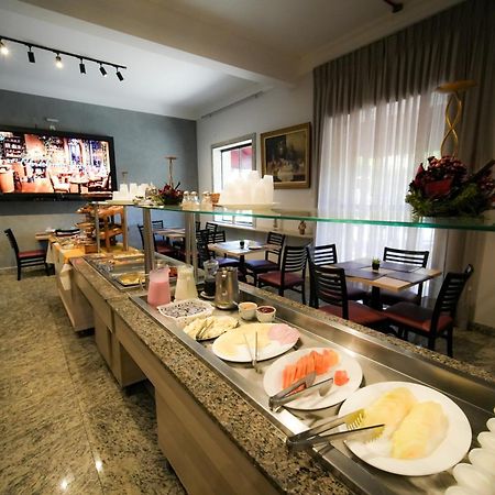 Hotel Euro Suite Pocos De Caldas By Nacional Inn Bagian luar foto