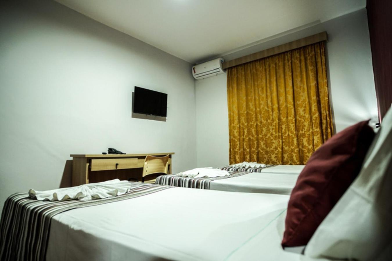 Hotel Euro Suite Pocos De Caldas By Nacional Inn Bagian luar foto