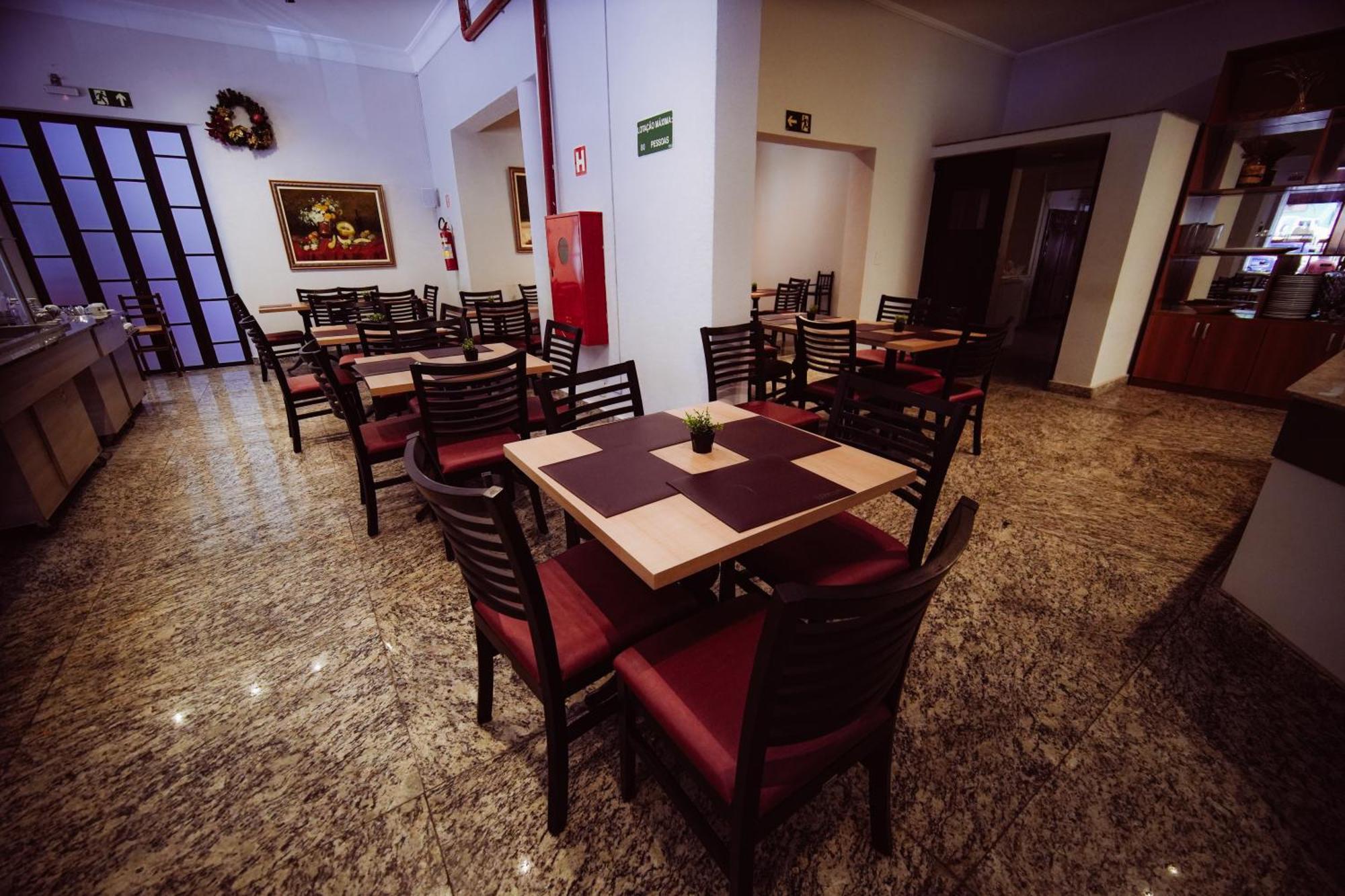 Hotel Euro Suite Pocos De Caldas By Nacional Inn Bagian luar foto