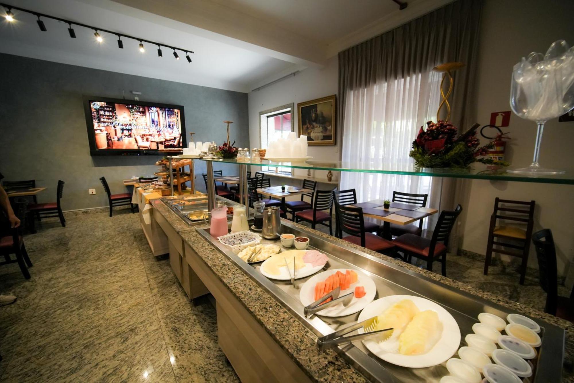 Hotel Euro Suite Pocos De Caldas By Nacional Inn Bagian luar foto